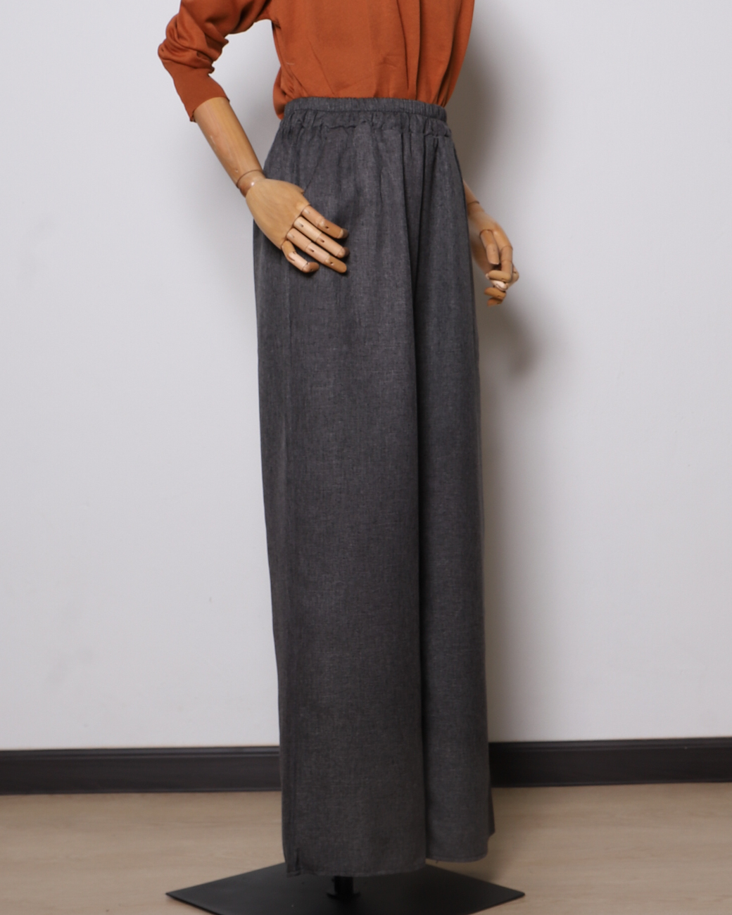 Tenang Pants in Olive green