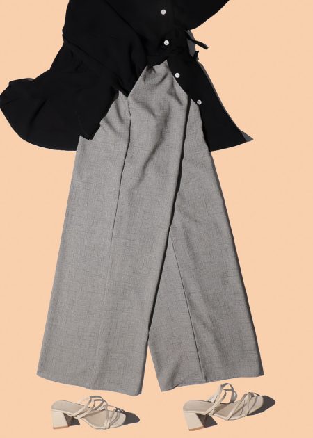 RUMAA in Light Grey