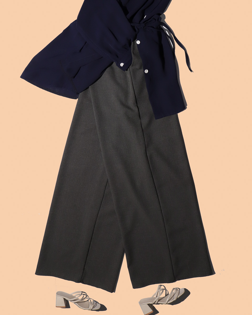 Seluar Muslimah Cotton Linen Palazzo in Olive Green