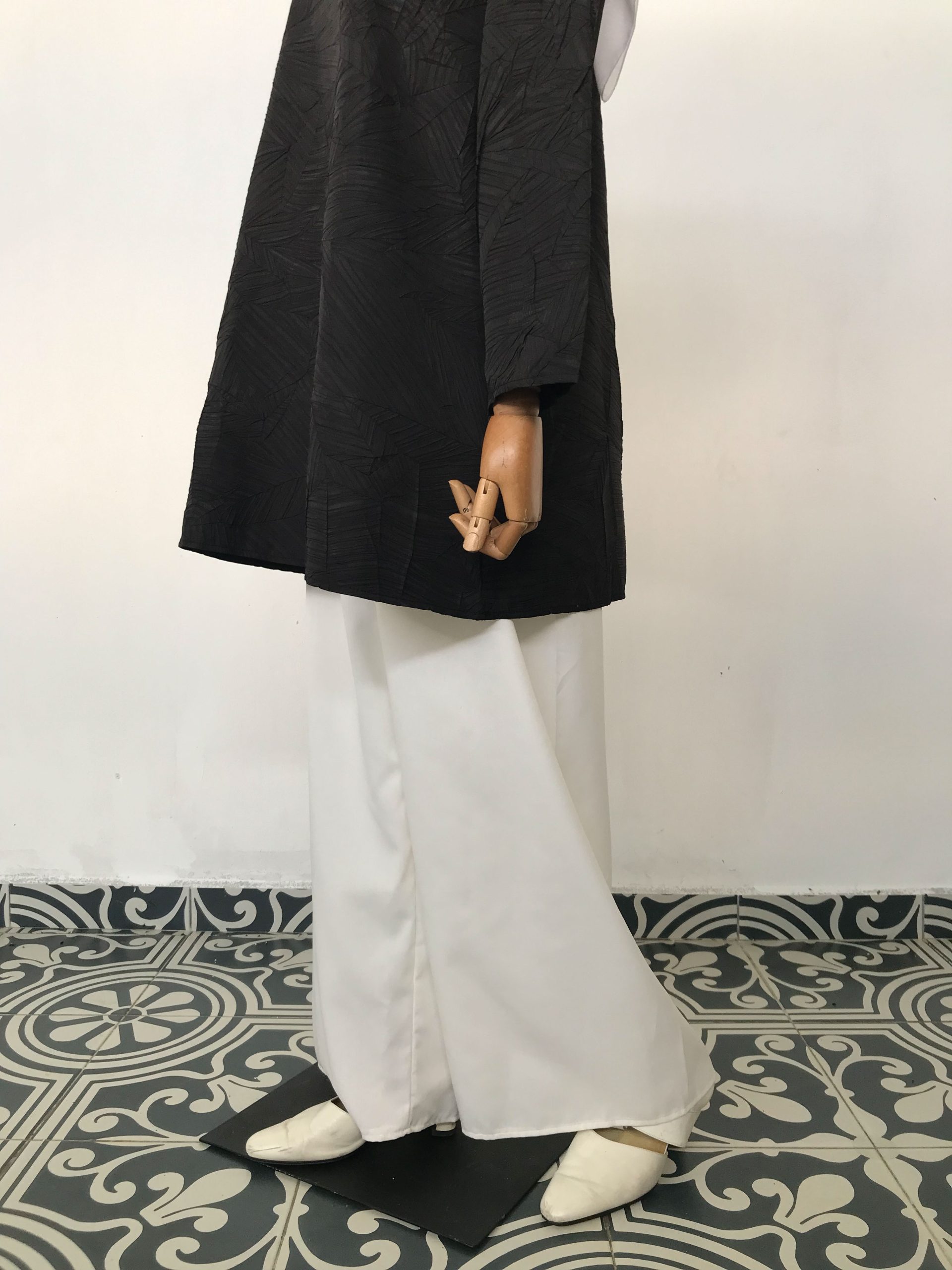 Tiara Ironless Tops in Jet Black - Image 2