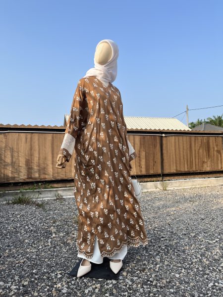 Mahsuri Embroidery in Sand Brown