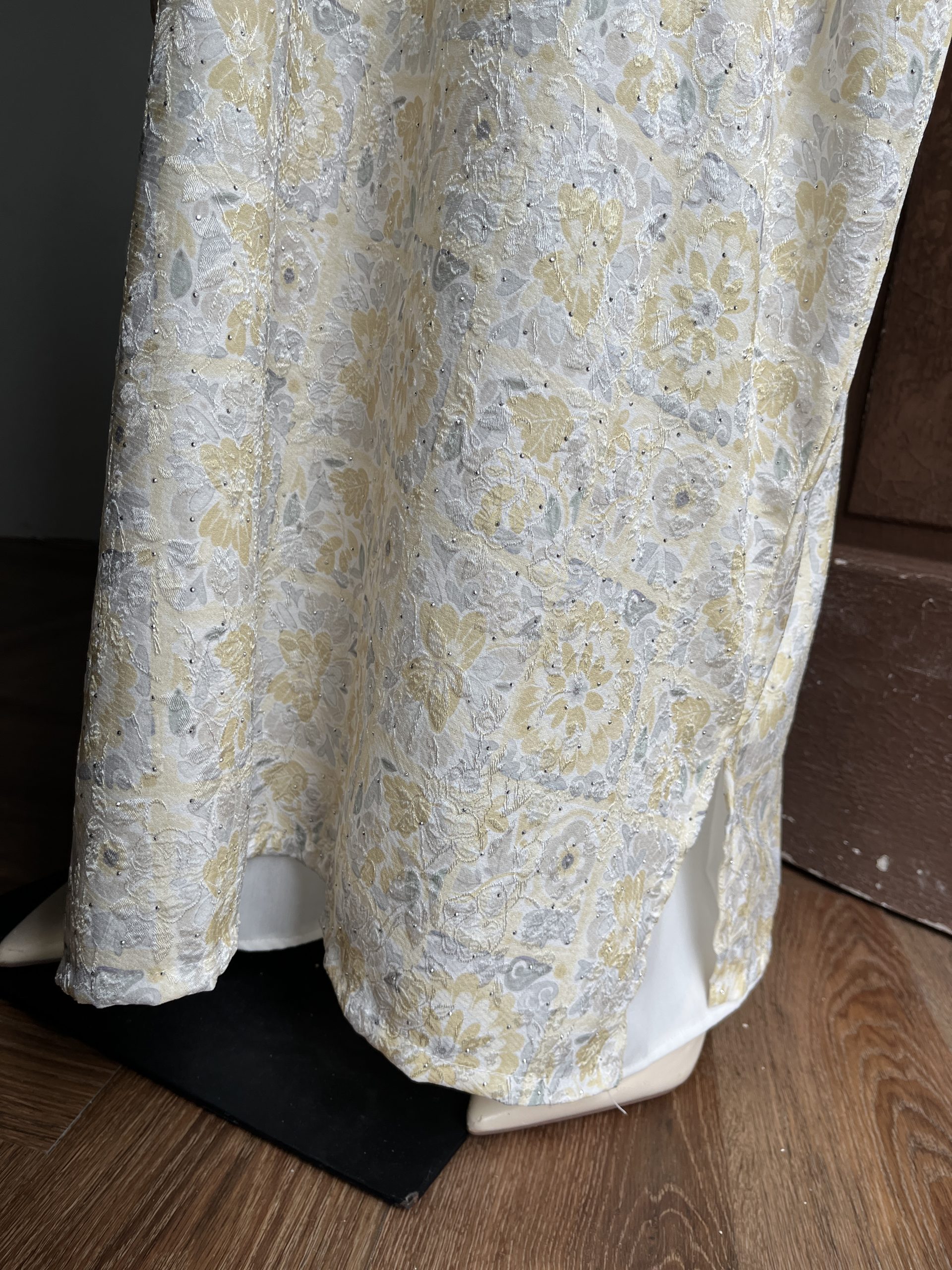 Zairra Luxe Kaftan Dress in Crystal Yellow - Image 3
