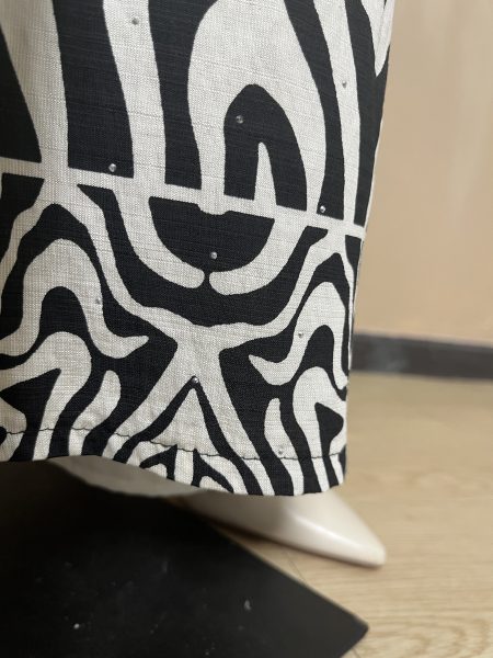 Lateefa Luxe Kaftan Dress in Black (02)