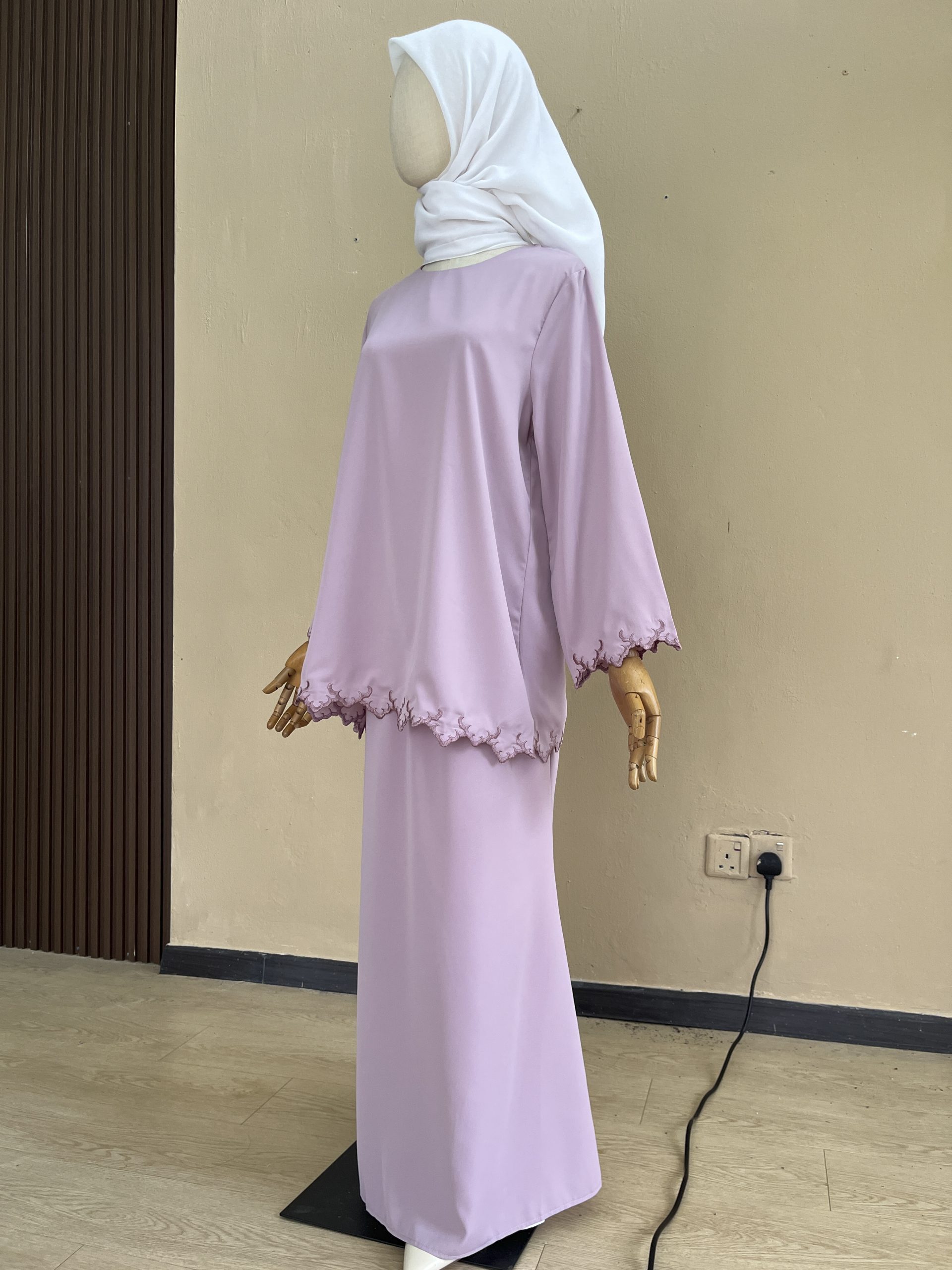 Qaseh Embroidery Kurung in Light Purple