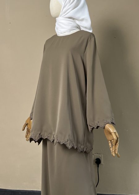 Qaseh Embroidery Kurung in Brown