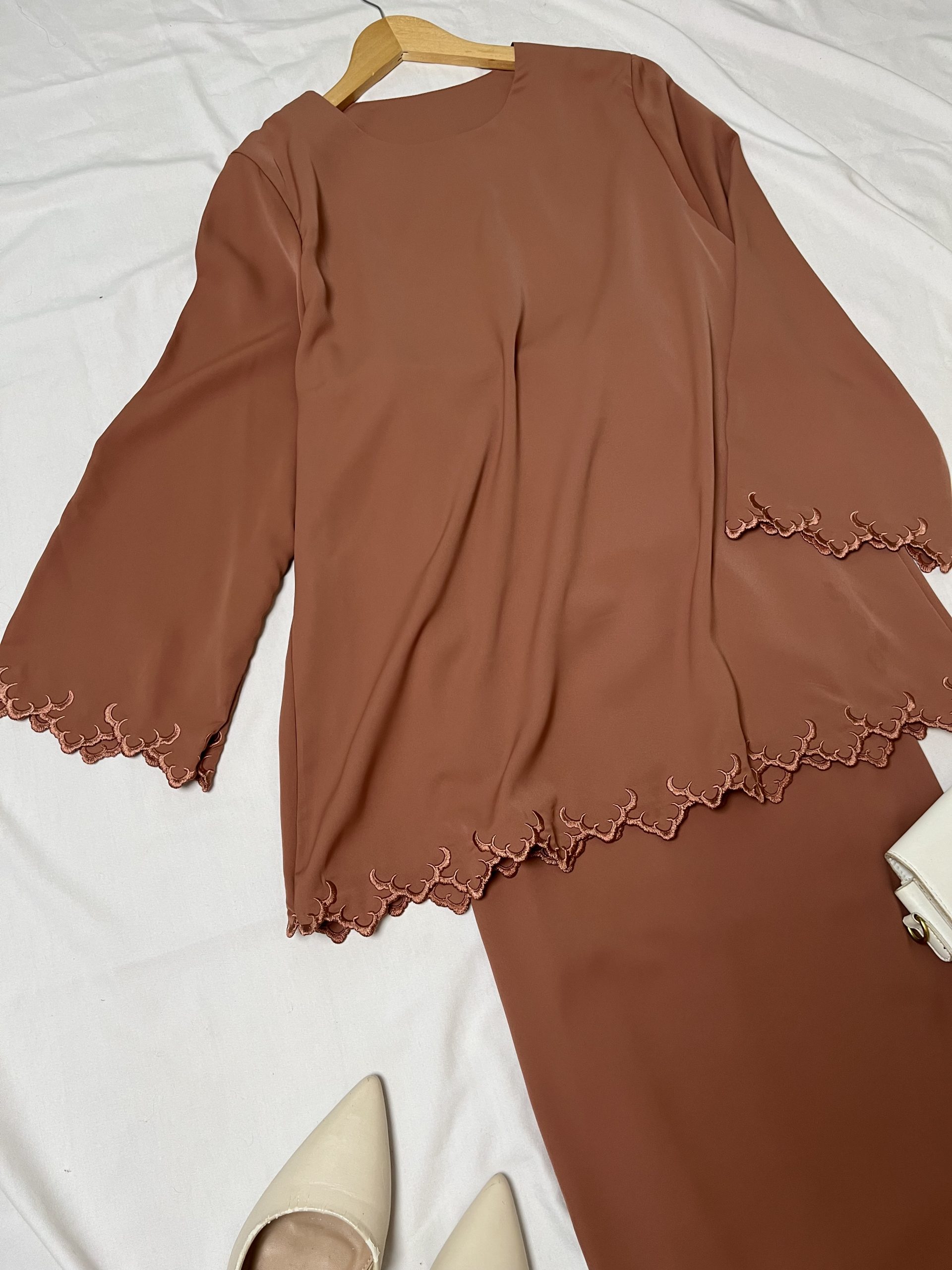 Qaseh Embroidery Kurung in Reddish Brown - Image 3