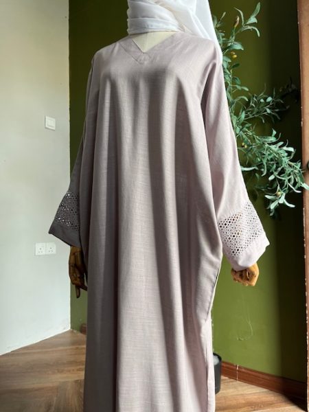 Ameera Exclusive Kaftan Luxe in Greige Grey