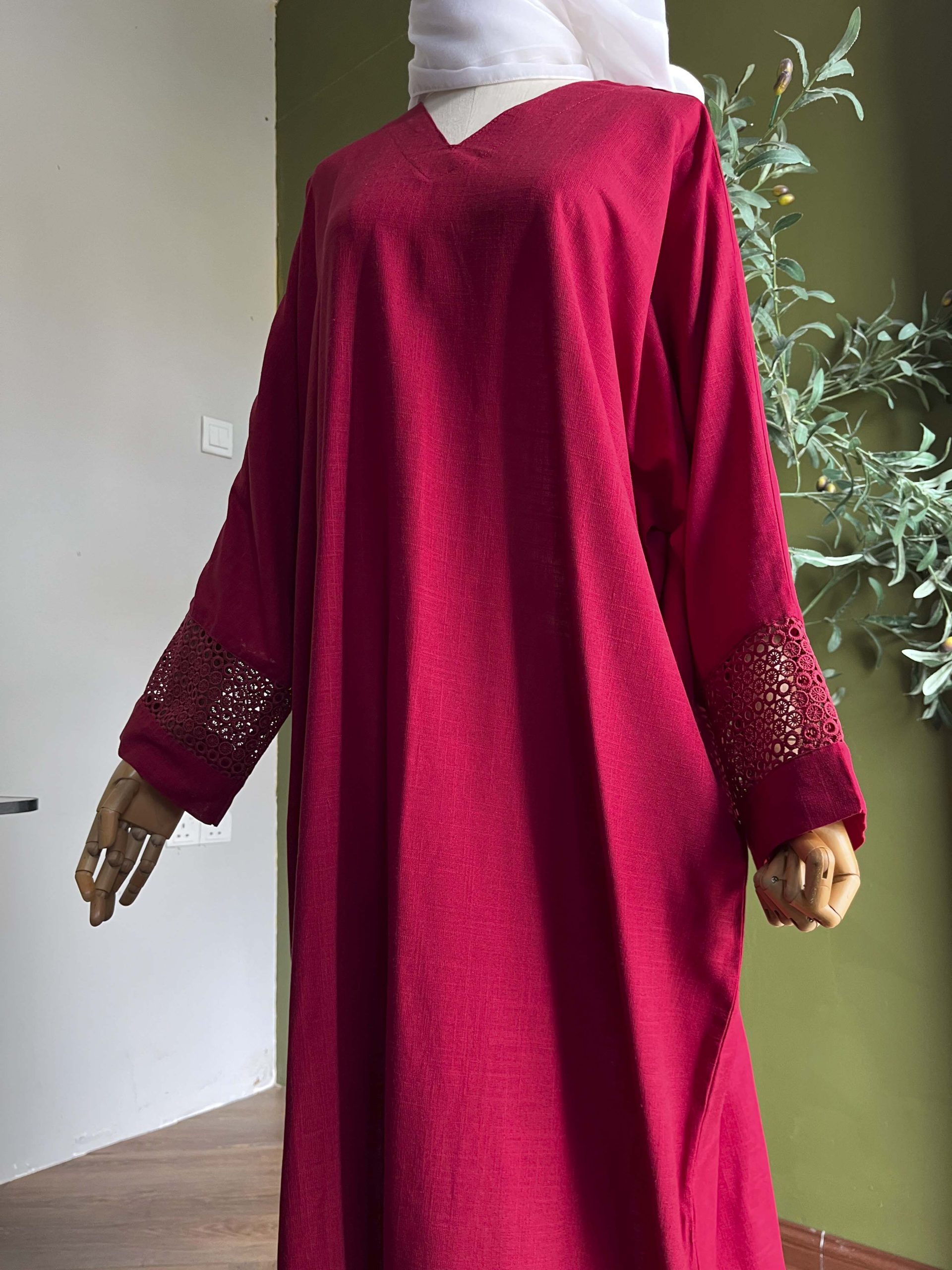 Ameera Exclusive Kaftan Luxe in Maroon