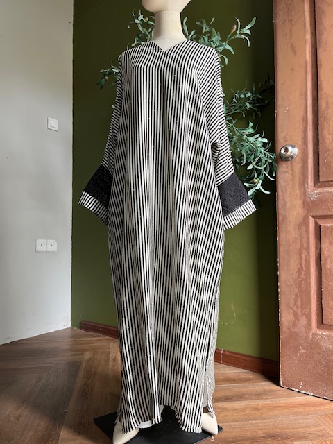 Serene Luxed Kaftan Lace in Black - Image 5