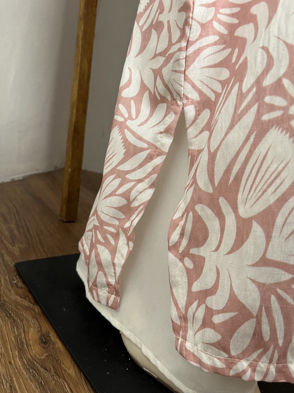 Lumiera Luxe Kaftan Dress in Candy Blossom - Image 4